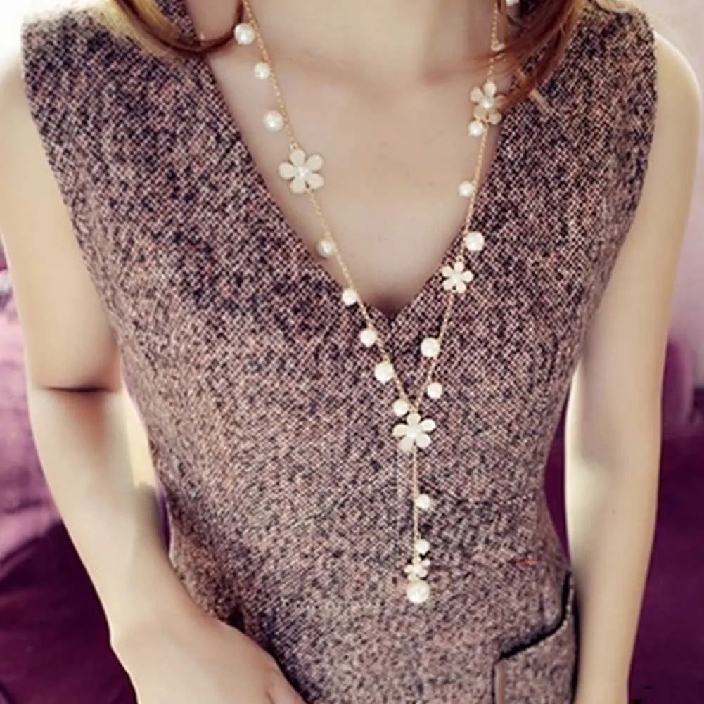 

New Style Women Luxury Simulated Pearl Five Petal Crystal Flower Choker New Bib Statement Long Necklace