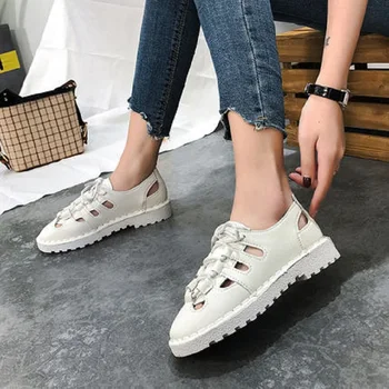 

2019 summer new wild flat bottom hollow hole network red thick bottom Roman shoes Baotou female sandals