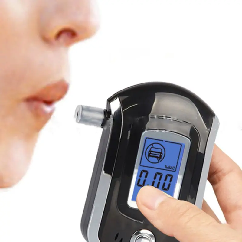 الكحول في الجسم المحمولة التنفس اختبار دقيقة شاشة ديجيتال LCD ضوء مريحة خفيفة الوزن المحمولة تصميم التبعي