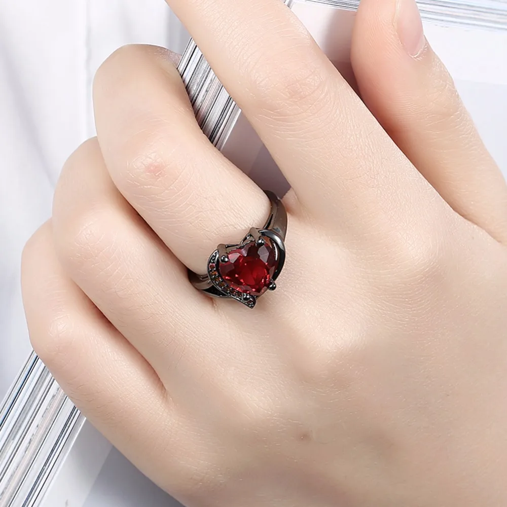 Paryt Accessories Black Gun Color Ring Red Heart Cubic Zirconia Rings For Womens New 2018 Fashion Jewelry (JewelOra RI103307)