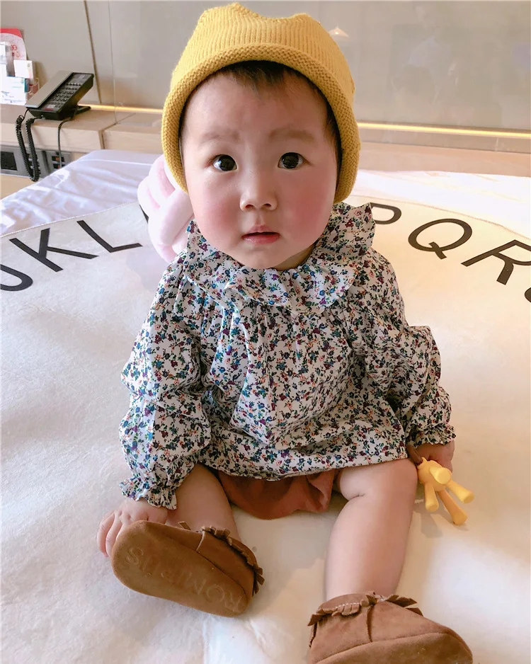 Весенняя блузка для маленьких девочек Корейская одежда с цветочным принтом для девочек