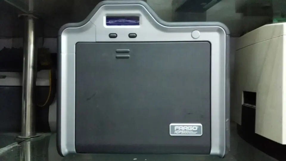 Yongkaida Новый FARGO HDP5000 высокой четкости ПВХ смарт-карты принтер фото id двухсторонняя