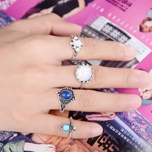 Boho Women Silver Plated Midi Knuckle Rings Set Vintage Knuckle Open Ring Set for women with Crystal Turquoise 4Pcs/Set Boho Women Silver Plated Midi Knuckle Rings Set Vintage Knuckle Open Ring Set for women with Crystal Turquoise 4Pcs/Set