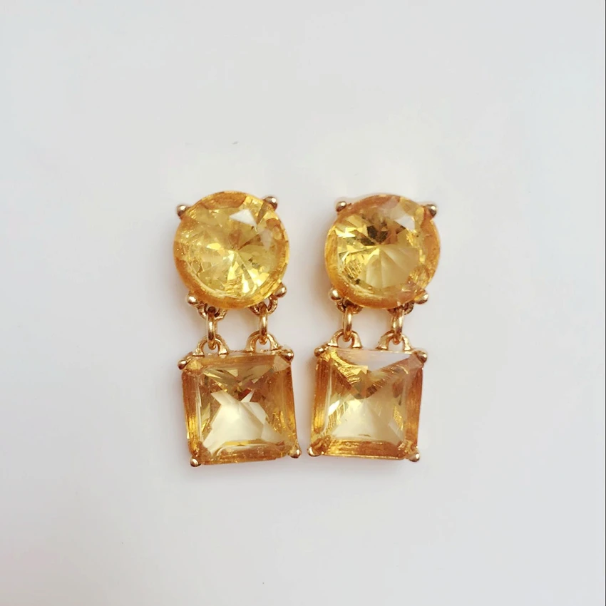 

Free Shipping One Round One Square Sweet Fashion Party Earring Stud