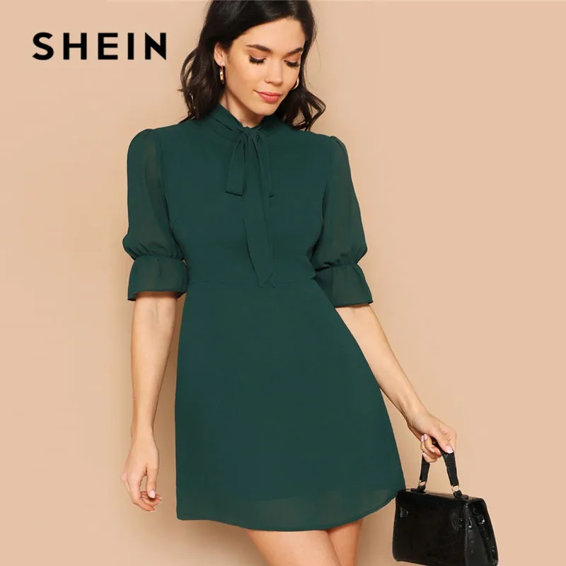 Koop SHEIN Lady Green Elegant Tie Hals Stand Kraag Flounce Mouw Mini Jurk Lente Solid Half Sleeve Ruches EEN Lijn jurk