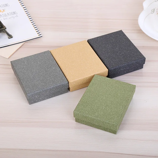 DoreenBeads-Square-Jewelry-Boxes-Packaging-Box-Bracelet-Gift-Box-9-7-3cm-Green-Black-Silver-Gold.jpg_.webp_640x640 (1)