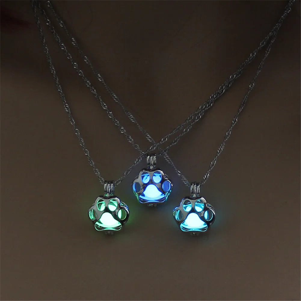 Collier En Metal Avec Patte De Chien Et Chat Pour Femme Pendentif En Forme De Patte Brille Dans La Nuit Aliexpress
