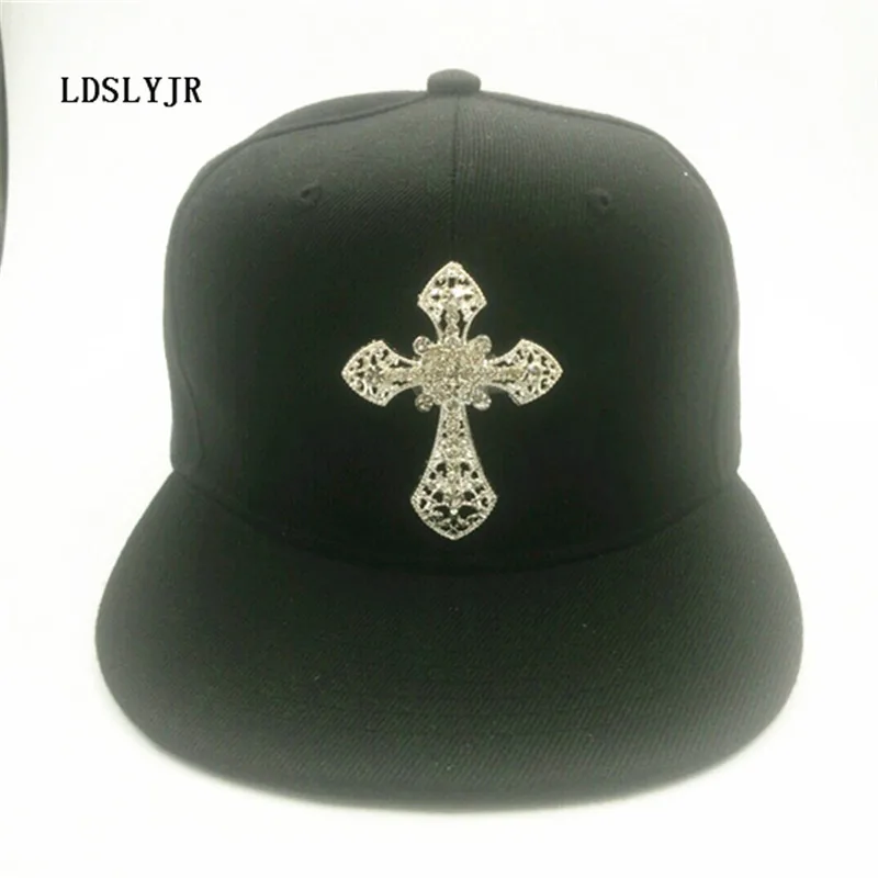 

LDSLYJR 2017 cotton Metal cross Adjustable baseball cap hip-hop hat snapback cap for women men 285