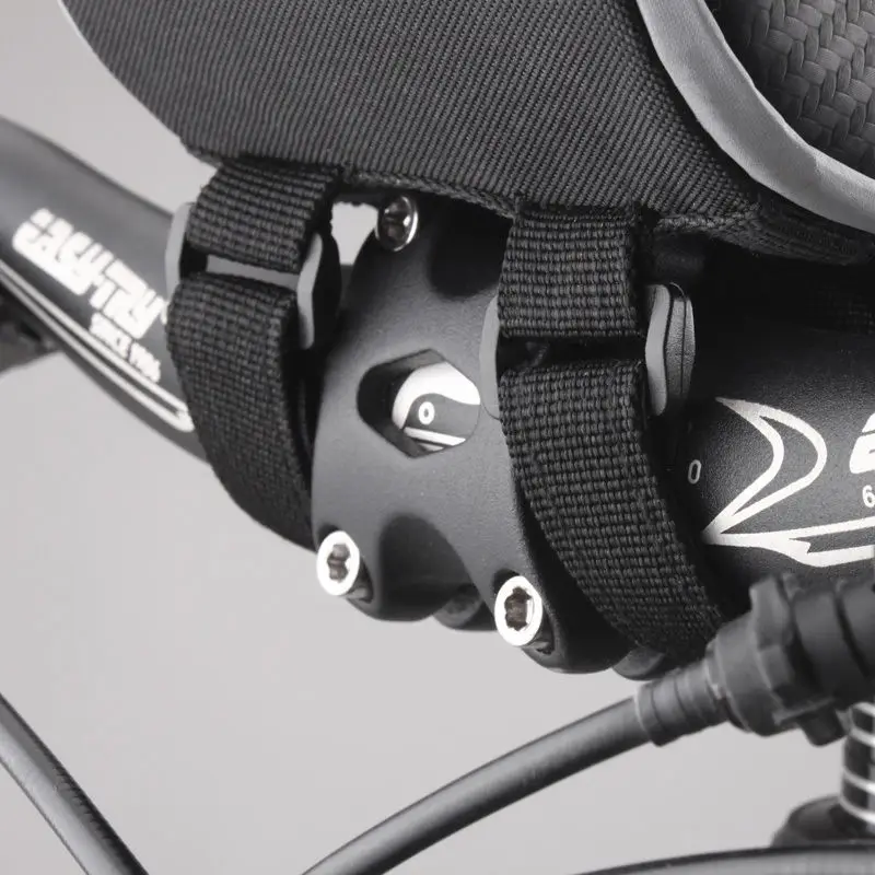 Perfect ROSWHEEL Bicycle Front Frame Handlebar Bag Pouch for 4.2 in/5 in/5.7 in Cellphone Bike phone bag touch screen Cycling equipment 2 Perfect ROSWHEEL Bicycle Front Frame Handlebar Bag Pouch for 4.2 in/5 in/5.7 in Cellphone Bike phone bag touch screen Cycling equipment 2