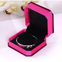 20 шт./партия фланелет высококачественные Бархатные для браслетов браслет восьмиугольная коробка упаковочная коробка Высокое качество рождественские подарочные коробки