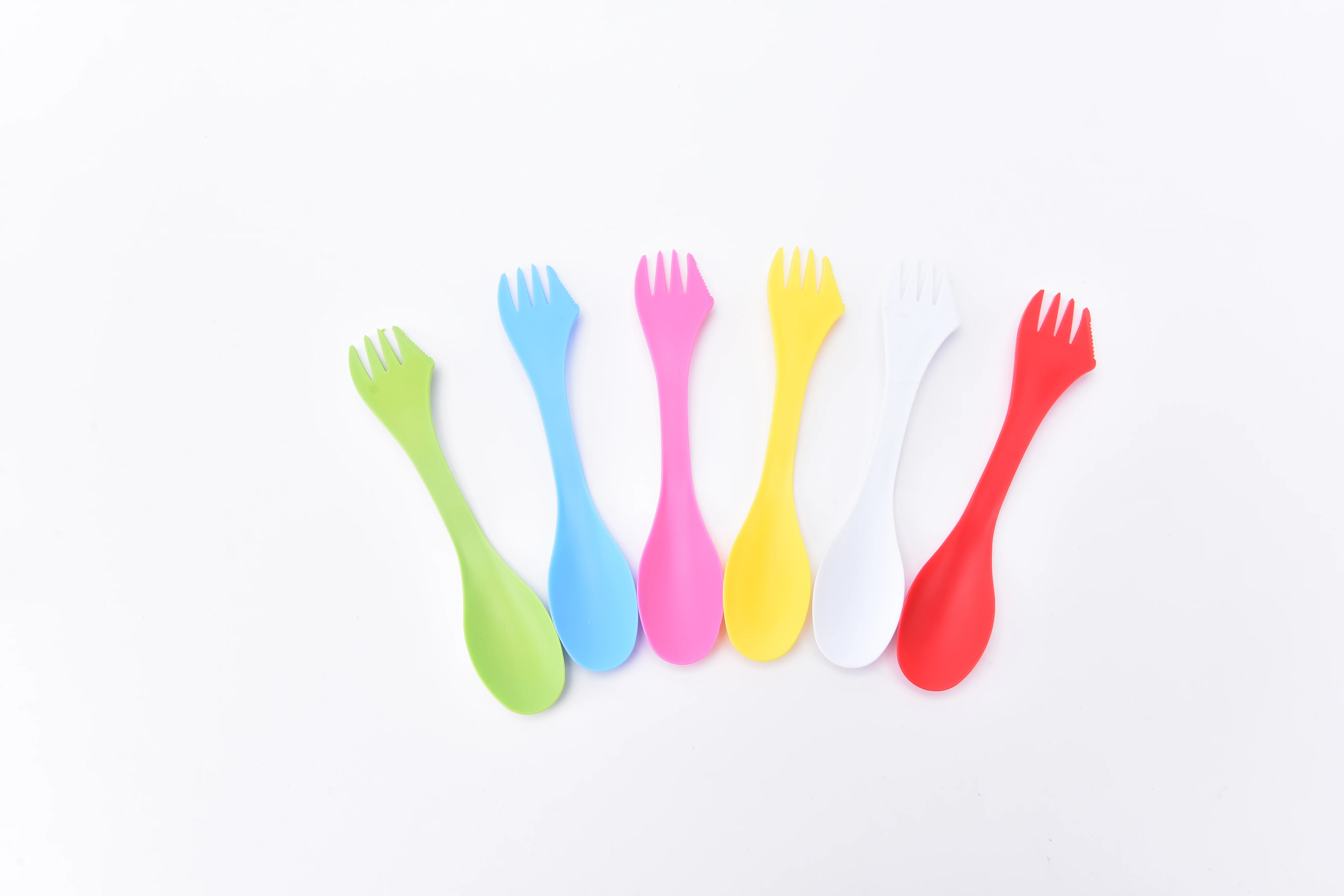 6 unids 3 en 1 cuchara Tenedores cuchillo que acampa yendo Utensilios Spork Combo viaje Vajilla