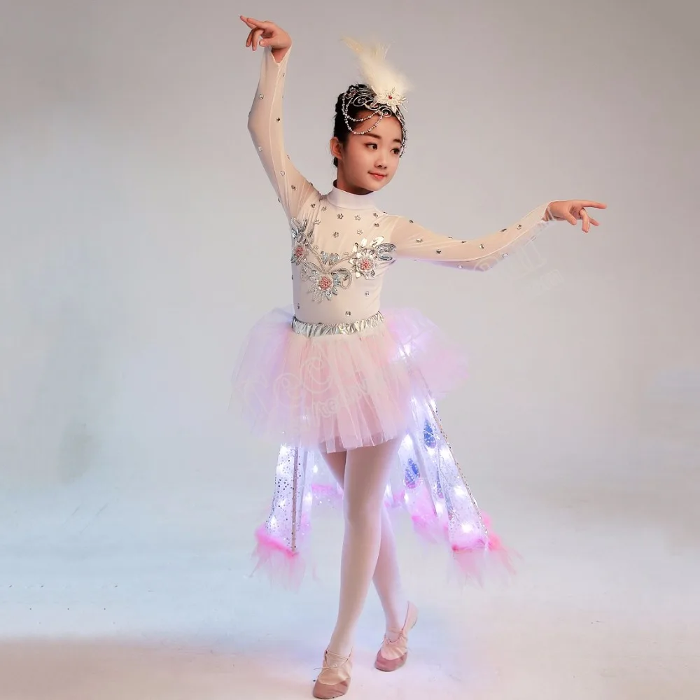 Светодиодный сверкающие с подсветкой Павлин танцевальный костюм детская одежда костюм китайский стиль представление в детском саду одежда вечернее платье