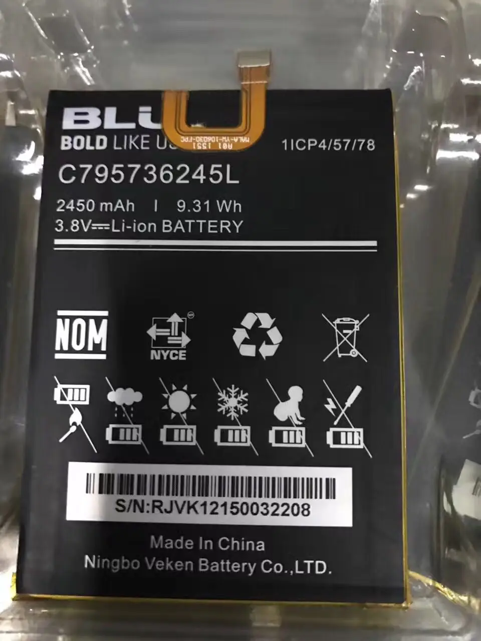 BLU C795736245L original mobile phone built in battery line battery
