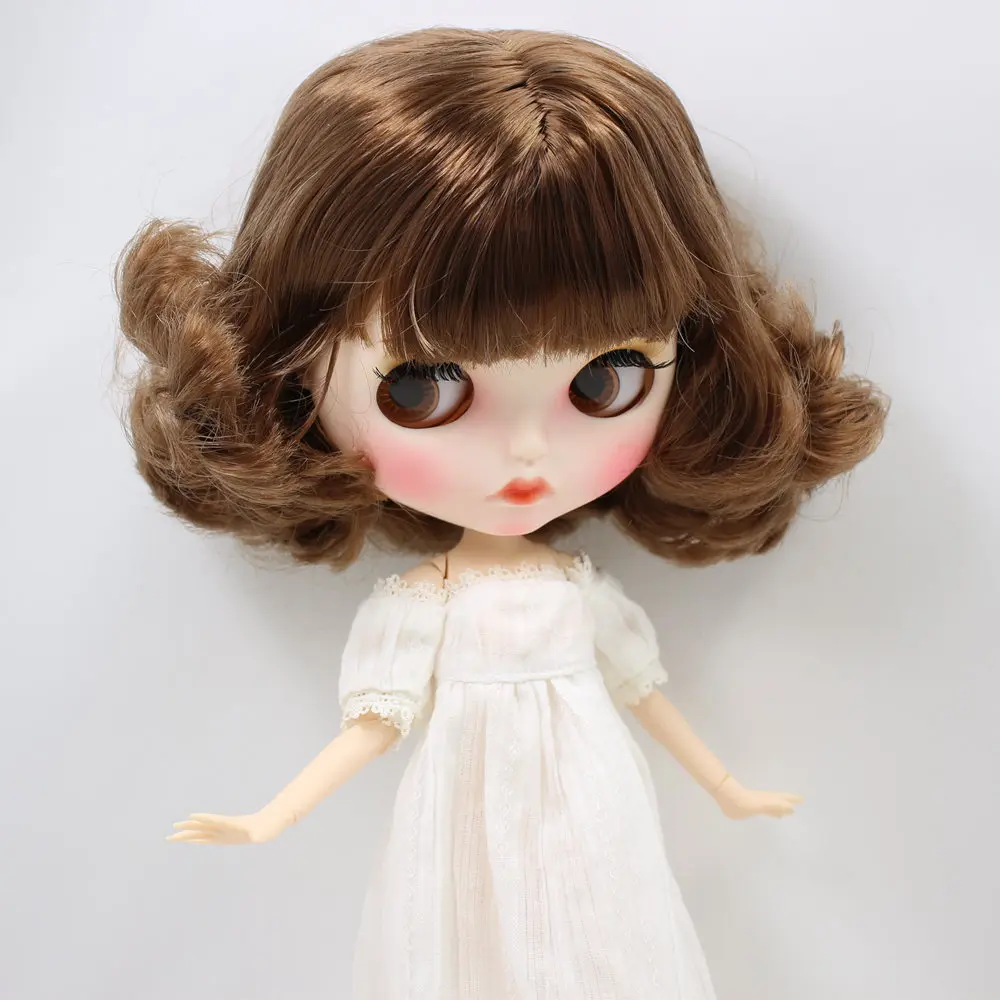 Azalea - Préimh Custom Neo Blythe Doll le Gruaig Donn, Craiceann Bán & Aghaidh Neamhlonrach Pouty 1