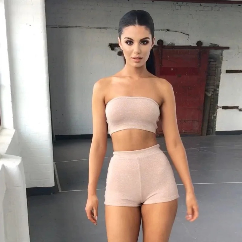 19227087_242594776227493_29887