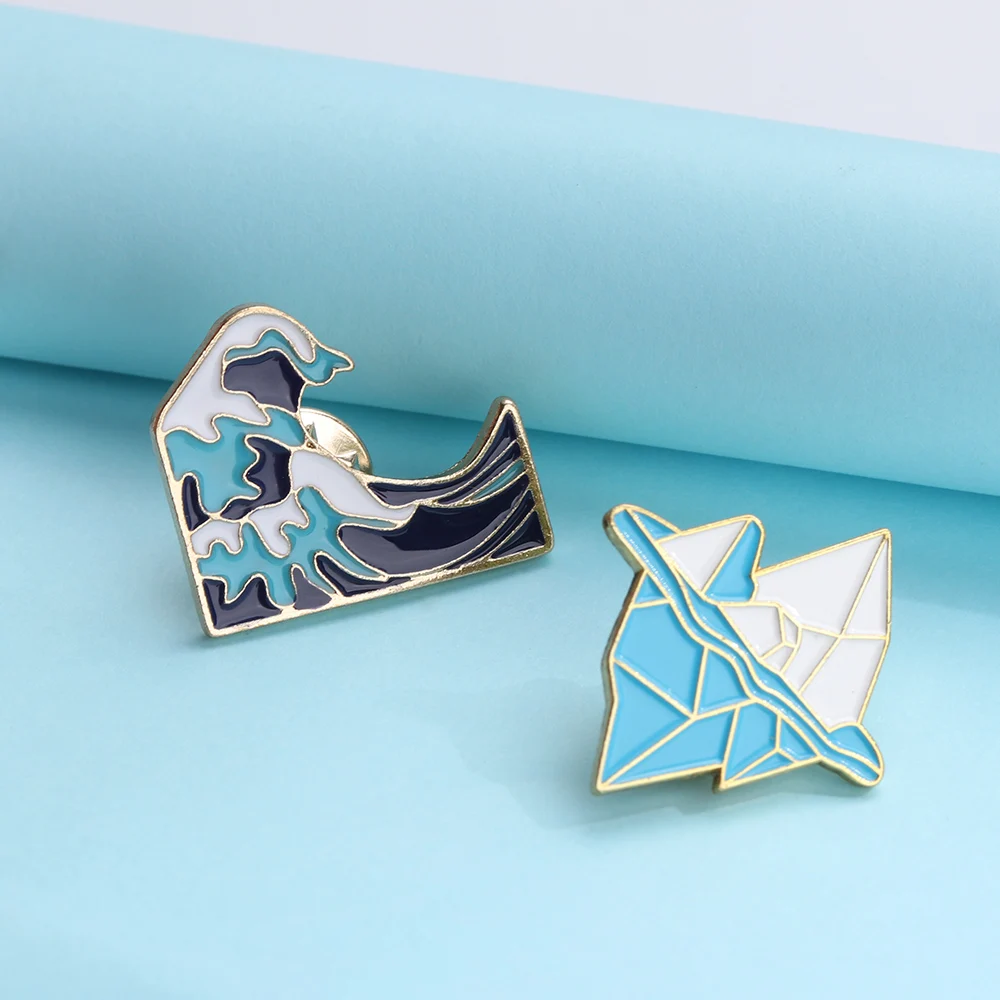 1 шт. новая Синяя волнистая брошь Айсберг эмалированная заколка Пряжка