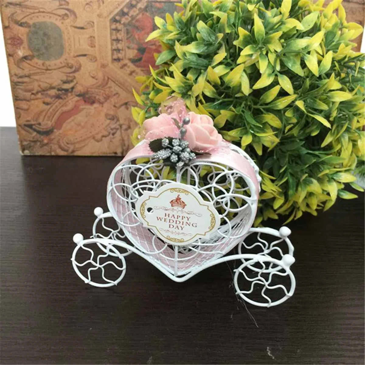 10 шт. романтическая коробка для сладостей в виде кареты украшение для прополки спроектированный полый шоколадный подарок посылка вечерние товары - Цвет: Pink 10pcs