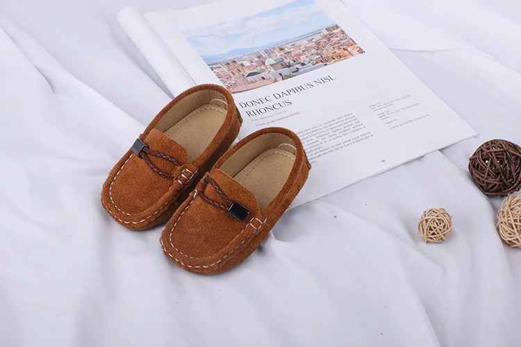 Free shipping Children's Leather Shoes New Breathable Spring and Summer Boys'Shoes Leisure Children's Bean Shoes
