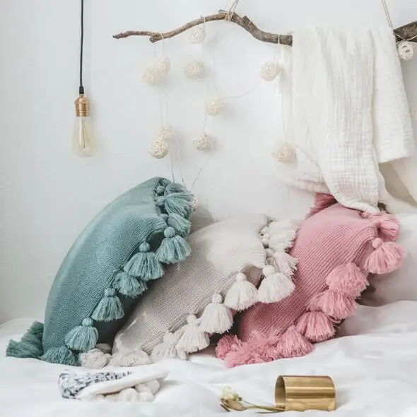 Soft Knitted Hoop Pillowcase Lantern Ball Tassel Pillowcase Household Handmade Pillow Case Covers no pillow