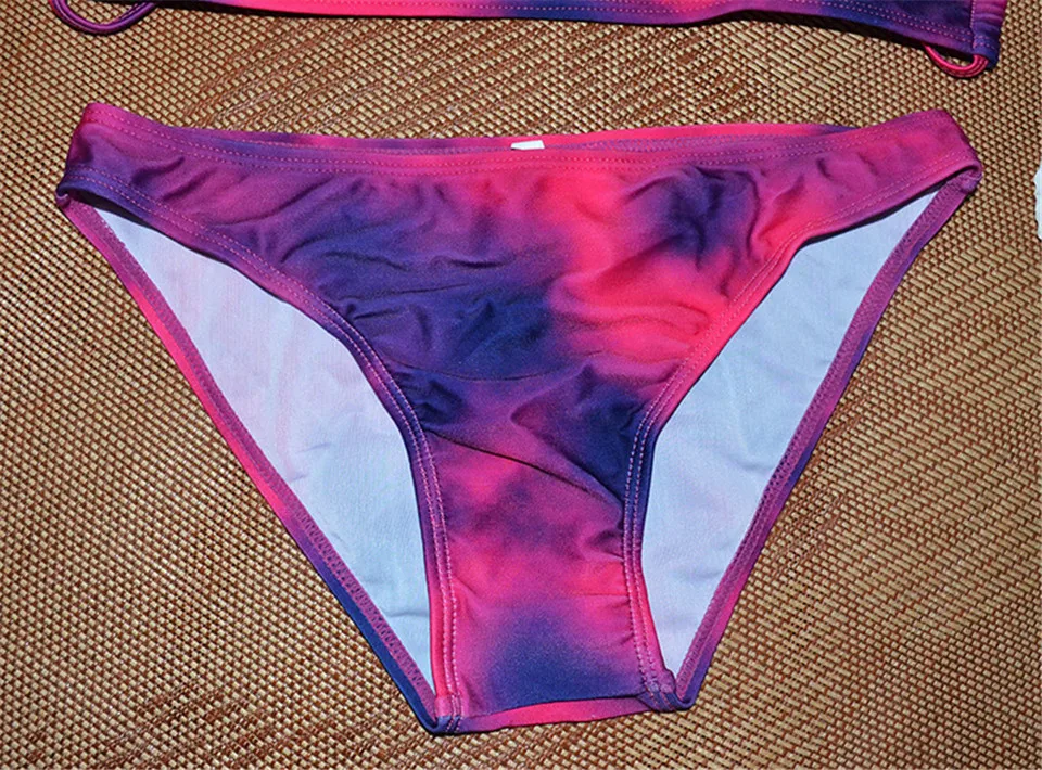 3158449561_1066973933