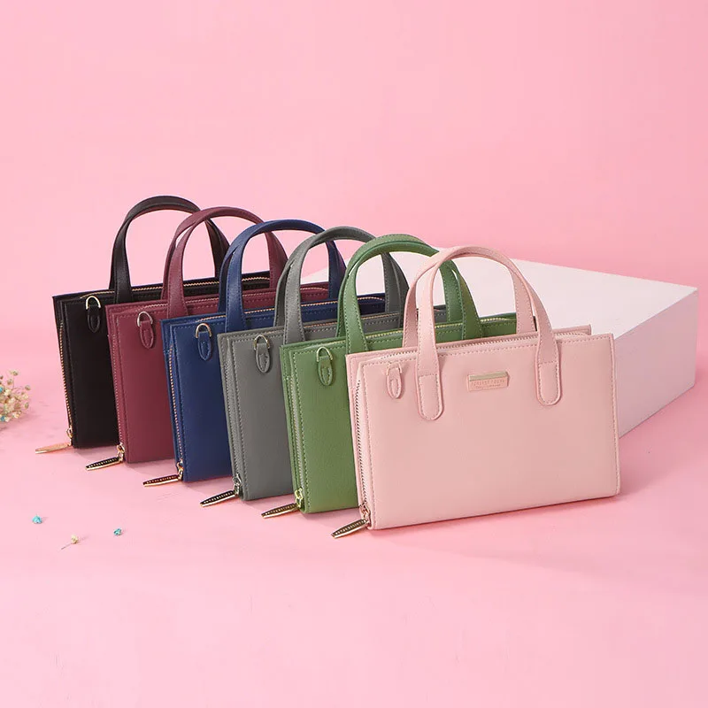 

The latest Korean fashion ladies bag shoulder bag multi-function portable Messenger bag wild female students IPID package fast