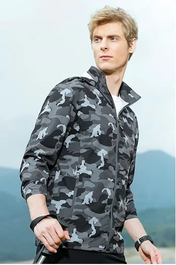 men gray 80801 TECTOP/для прогулок для мужчин и женщин камуфляжная Печать Эластичные куртки с капюшоном ветрозащитная Водонепроницаемая походная кофта для бега - Цвет: men gray 80801
