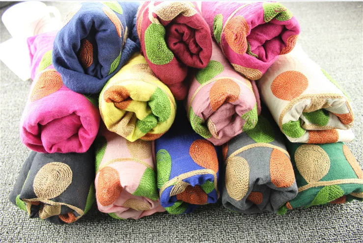 Мода Листья Emboidery хлопок шарф шали женские листья Длинные Снуды Шарф-снуд на голову, хиджаб глушитель 12 цветов
