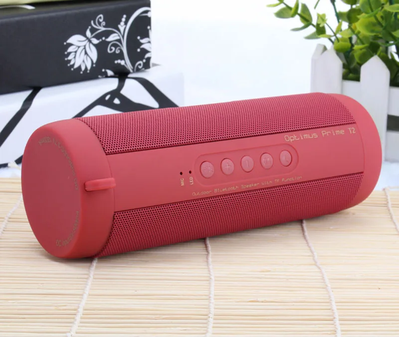 Bluetooth динамик супер бас спорт на открытом воздухе водонепроницаемый портативный беспроводные колонки Поддержка fm-радио, фонарик, карта Micro SD - Цвет: Красный