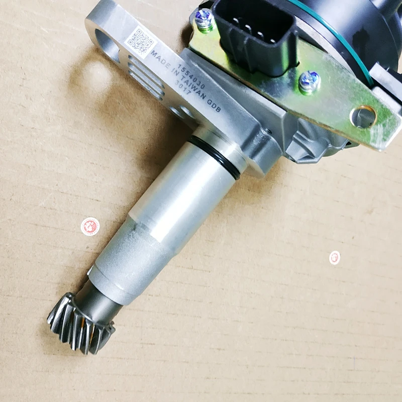 Запчасти распределитель зажигания OEM F2P7 F2P7-18-200 1554030 F2P718200 T2T53072 T2T53072A Сделано в Тайване