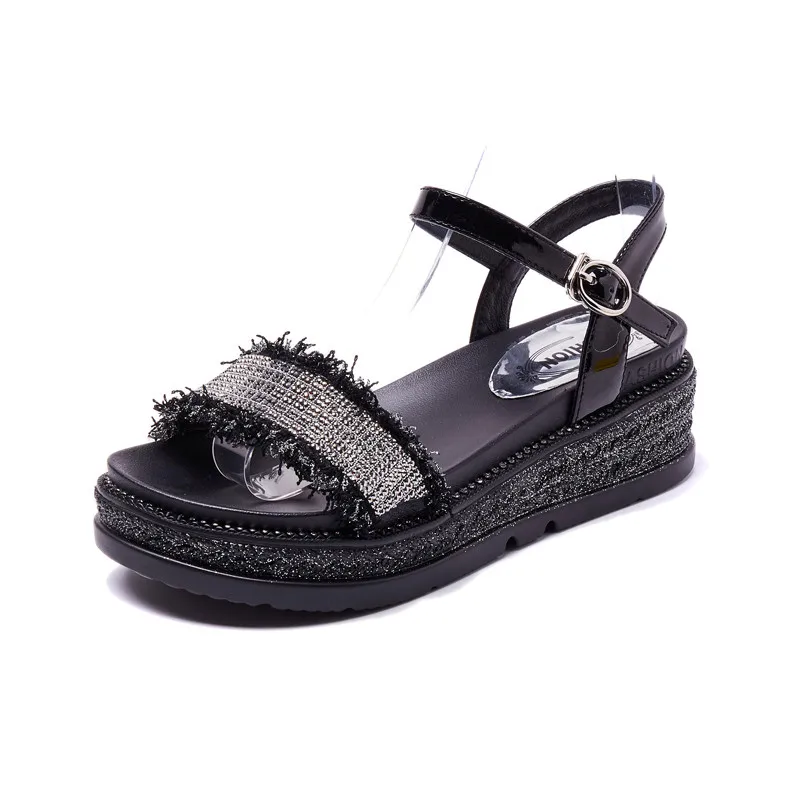 

2019 new Casual Shoes Thick Bottom Sponge Cake Platform Shoes Sandals Buckle Rhinestone Shiny Women's Shoes