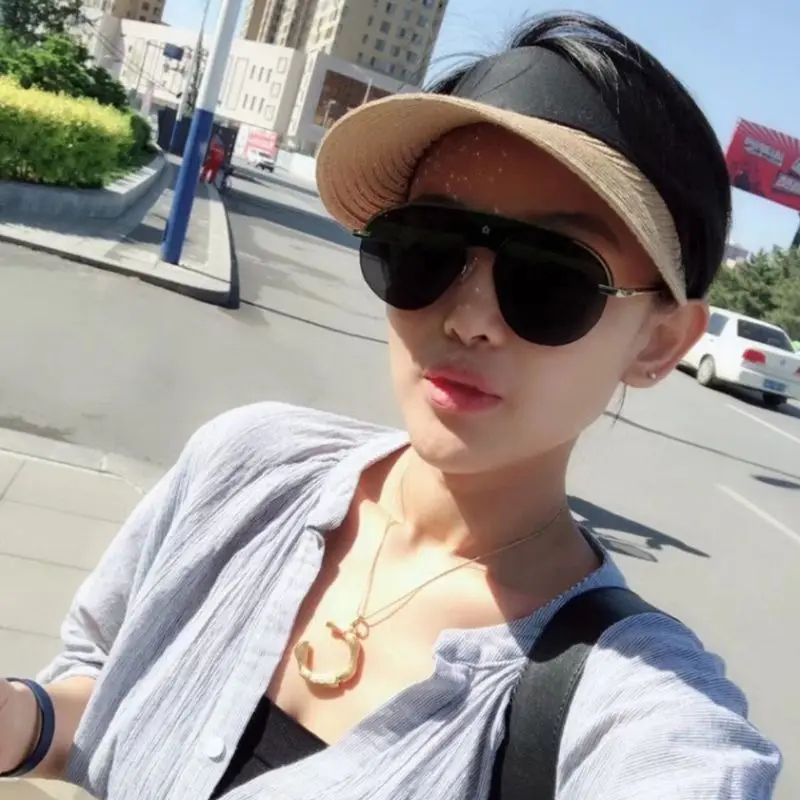 Соломенная плетеная Солнцезащитная шляпа с цветными блоками Регулируемая Волшебная наклейка с металлическими заклепками декор с широкими полями Спортивная пляжная кепка