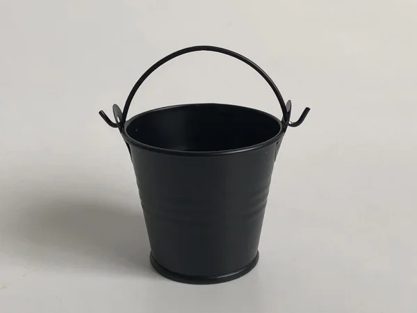 

D5.5xH5CM Cheap Small iron Pails 100Pcs/Lot Metal Succulents pots /Cute Black Candy box /Iron Buckets/ Nursery Pots