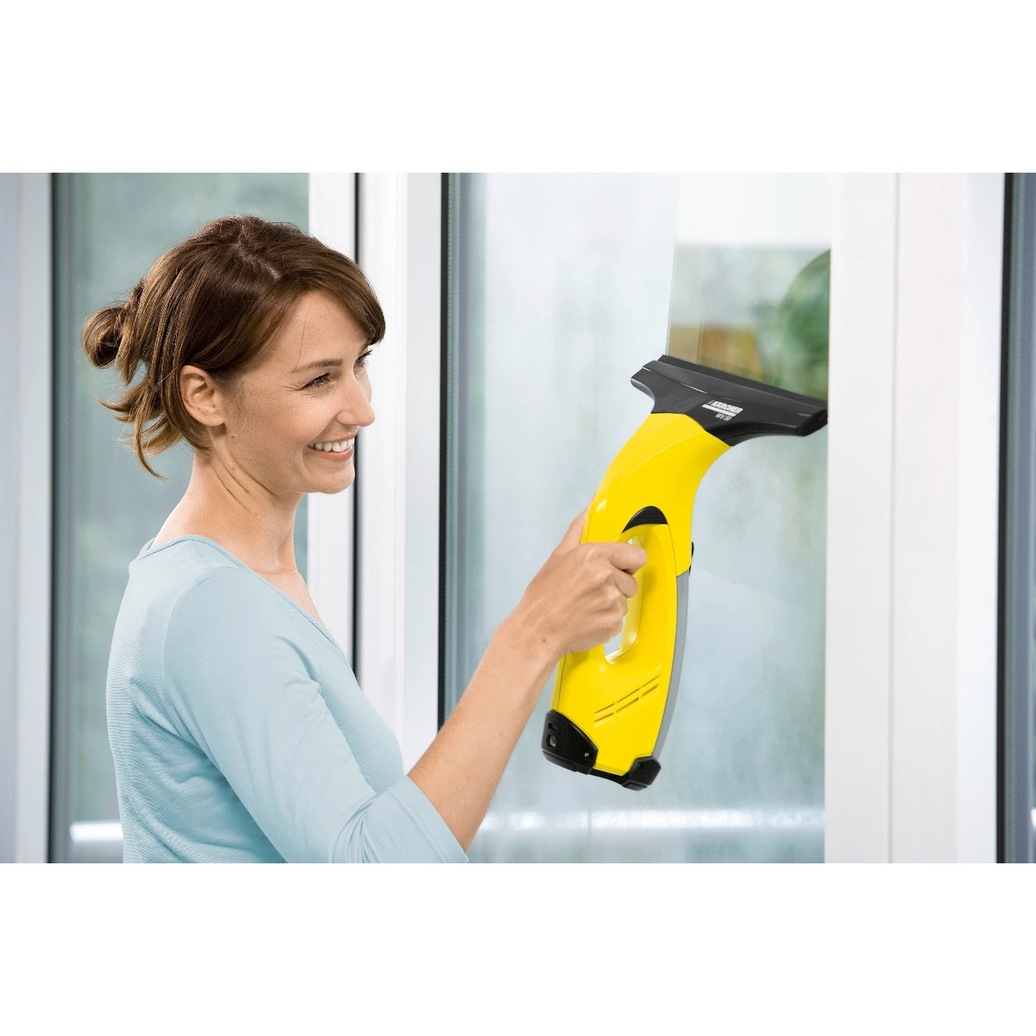 Пылесос для очистки стекол KARCHER WV 50 Plus (Пылесос для влажной уборки стекол, Li-Ion аккумулятор, время зарядки аккумулятора 120 мин)
