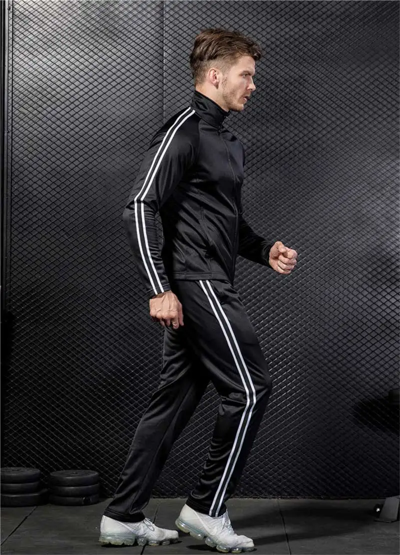 8100825118_1462654320