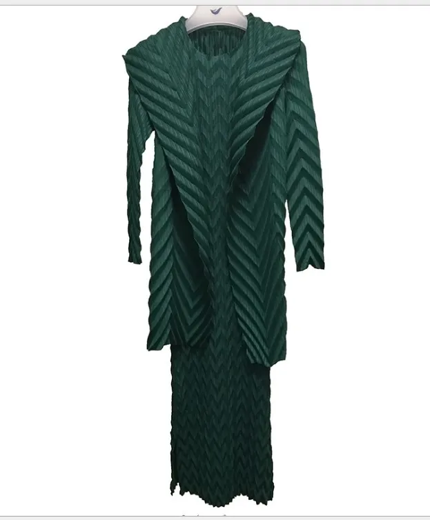 Miyake fold осеннее Плиссированное пальто с длинными рукавами и воротником-стойкой+ платье без рукавов с круглым вырезом комплект из двух предметов - Цвет: Зеленый