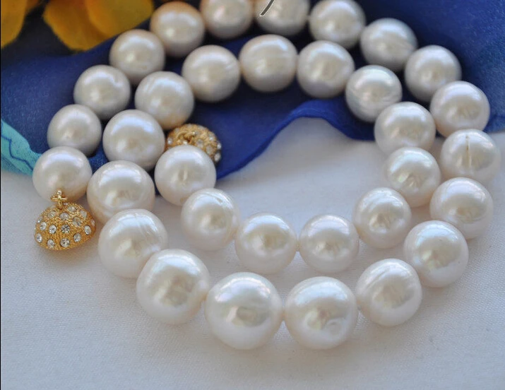 

FREE SHIPPING>@@> Hot sale &>>>>> Big 13mm white round Freshwater cultured pearl necklace 17inch