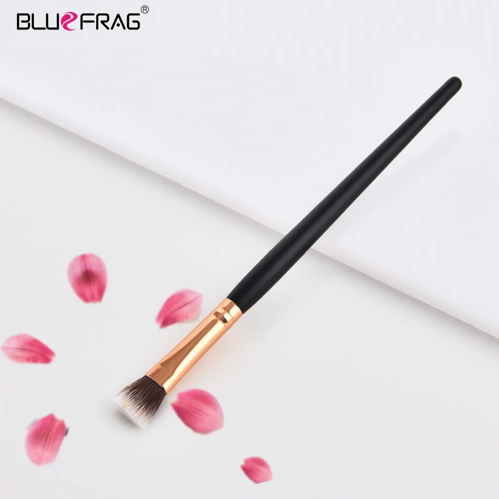 

BLUEFRAG Makeup Single Brushes High Quality Materials Professional Face Brush Makeup Brushes Flat Definer Brushes BLBR1647