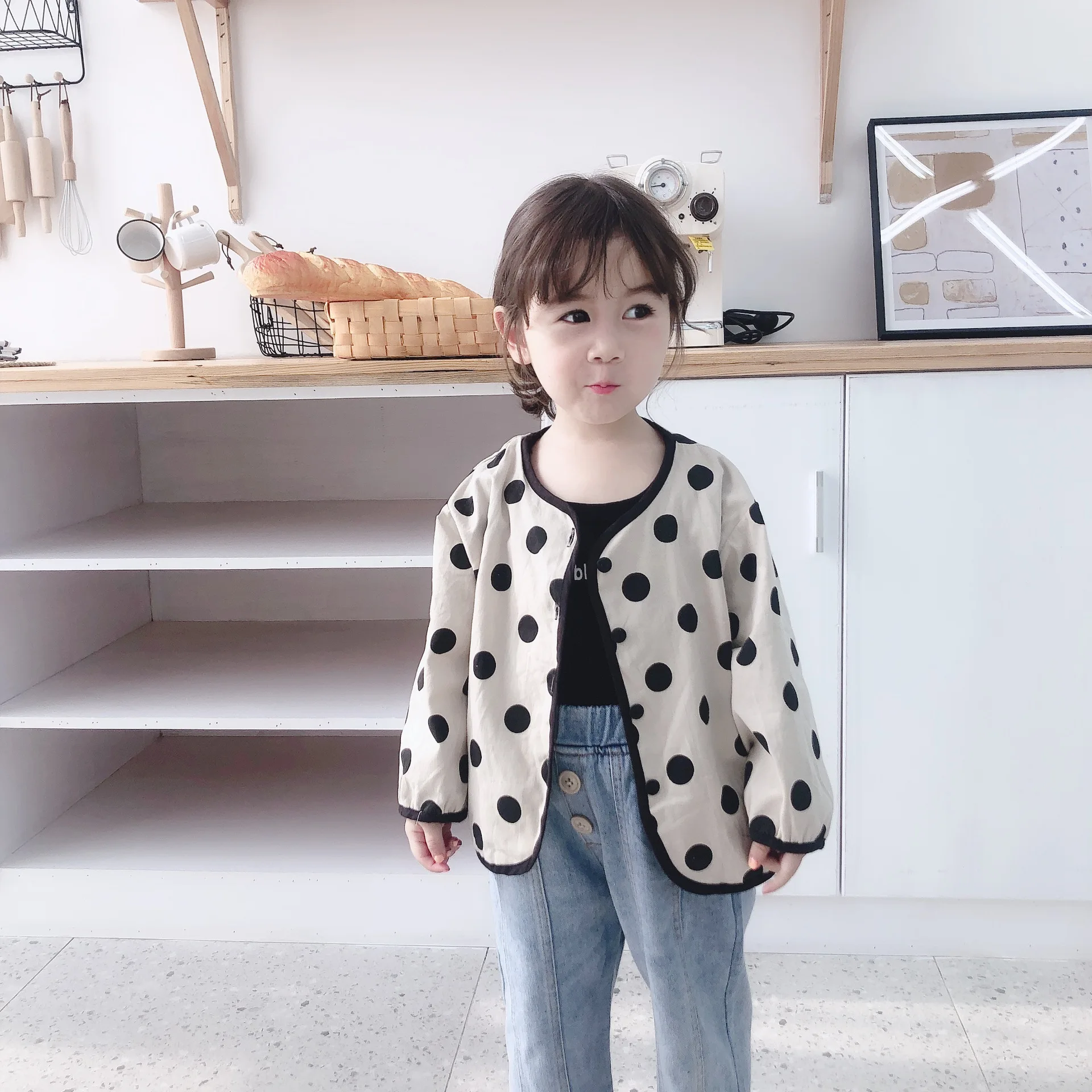 

Korean style boys girls dot printing casual jackets kids cotton long sleeve loose coats 1-6Y