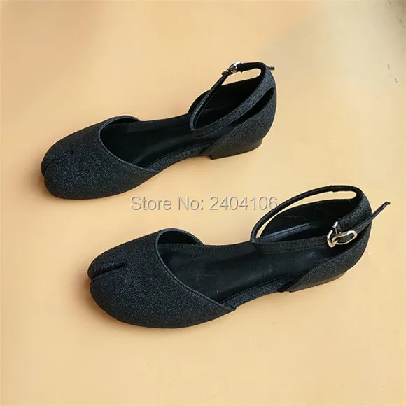split toe shoes womens