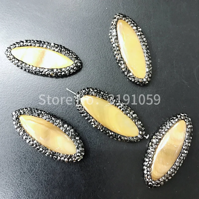 

Retro personality 100 set with yellow shell beads and simple clothing accessories necklace women's atmosphere decorative pendant