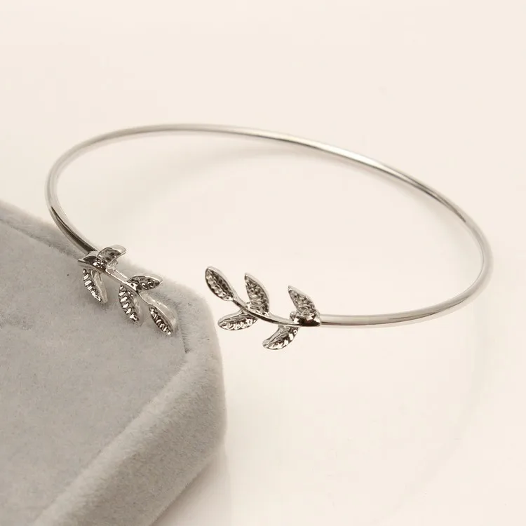Metal Cuff Bracelets Vintage Sweet Leaf Open Adjustable Fashion Bracelet Pulseiras Birthday Gift Hot Summer Popular Accessories