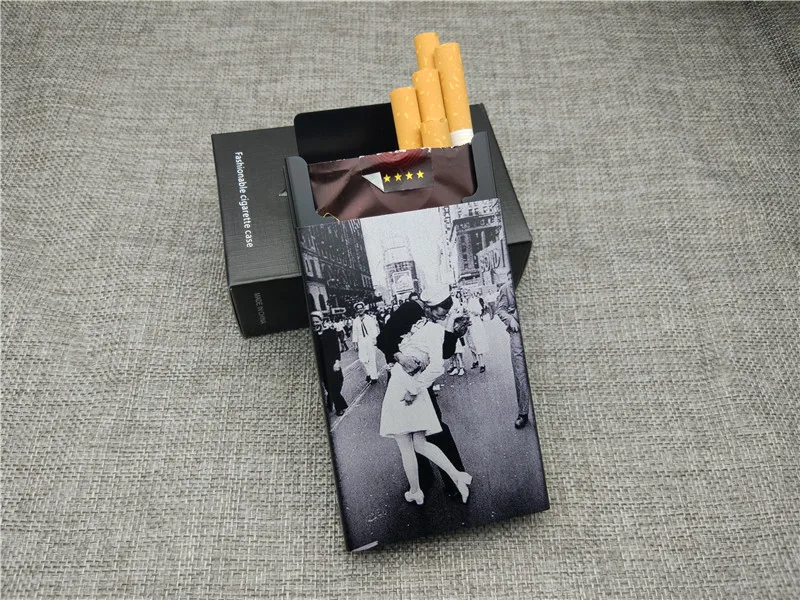 Персонализированные Индивидуальные VJ день поцелуй медсестры и матроса мировой войны 2 Чехол для сигарет Карманный Алюминиевый Сплав слайд сигарета коробка дыма