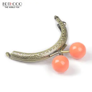 

10pcs/lot 8.5cm Round Metal Purse Frame Handle for Clutch Bag Accessories Making Kiss Clasp Lock Bronze Tone Candy Bags Hardware