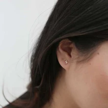 Ухо стилист 925 пробы серебро CZ Lightning Bolt Stud Earrings Прохладный 925 пробы-серебро-ювелирные изделия флэш-мини сообщение шпильки