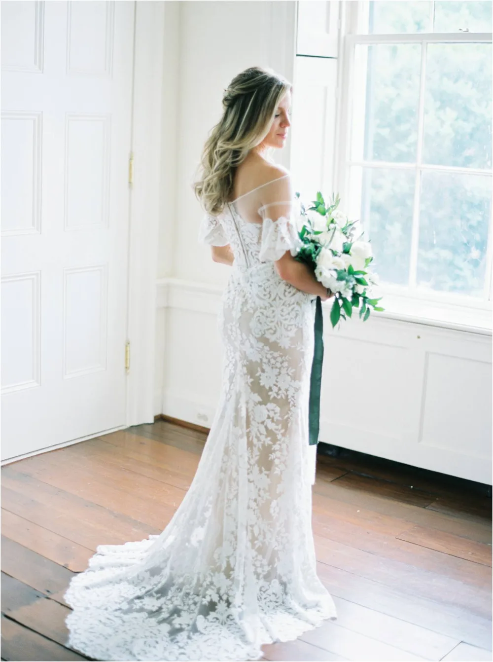 

Real Brides Bohemian Wedding Dress 2019 Sexy Off-shoulder Mermaid Lace Beach Wedding Gown Champagne Boho Bride Dress RB94