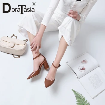 

DoraTasia 2019 New Big Size 33-40 Genuine Cow Leather Sandals Woman Covered Heels Pointed Toe Sandals For Ladies Shoes Woman