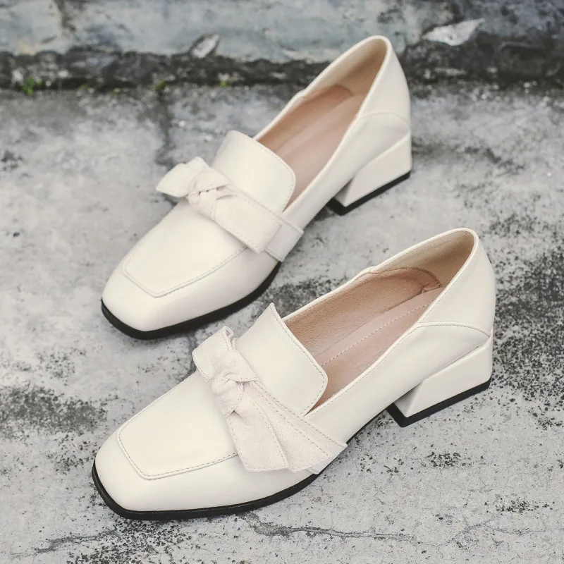 

2019 spring new fashion simple solid color casual shoes women comfortable wild retro style comfortable square heel single shoes