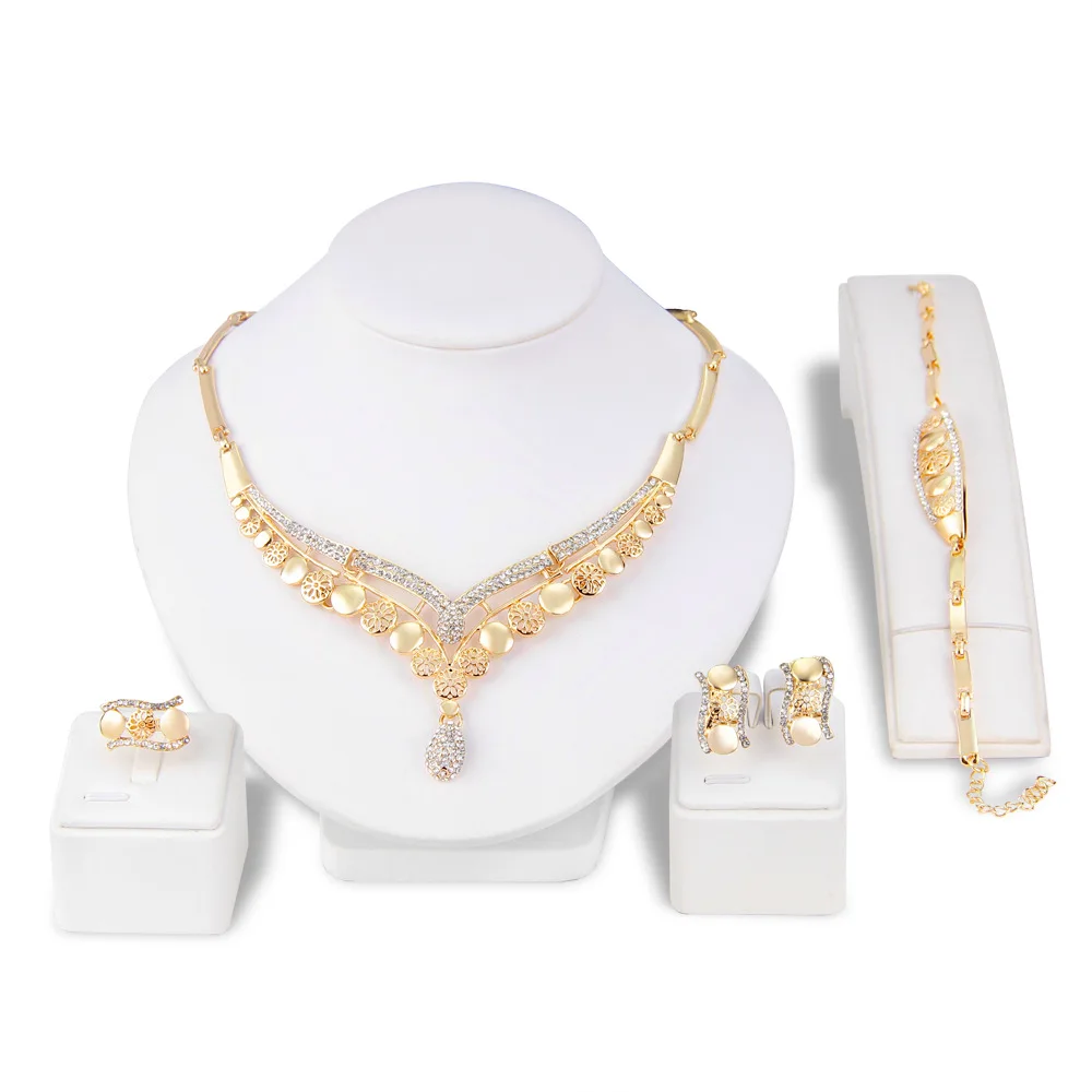 

Rhinestone Necklace 4 Piece Sets of Luxury Wedding Indian Jewelry Sets Women Bridal Jewelry Sets Necklace Earrings Ring Bracelet