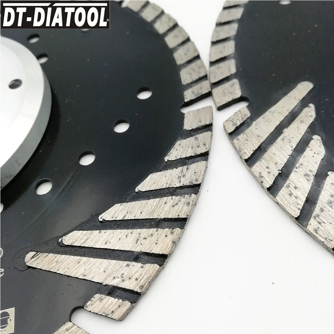 DT-DIATOOL 1piece Dia 7"/180mm M14 thread Diamond Turbo saw Blades with Slant Protection Teeth for Granite Marble Cutting Disc