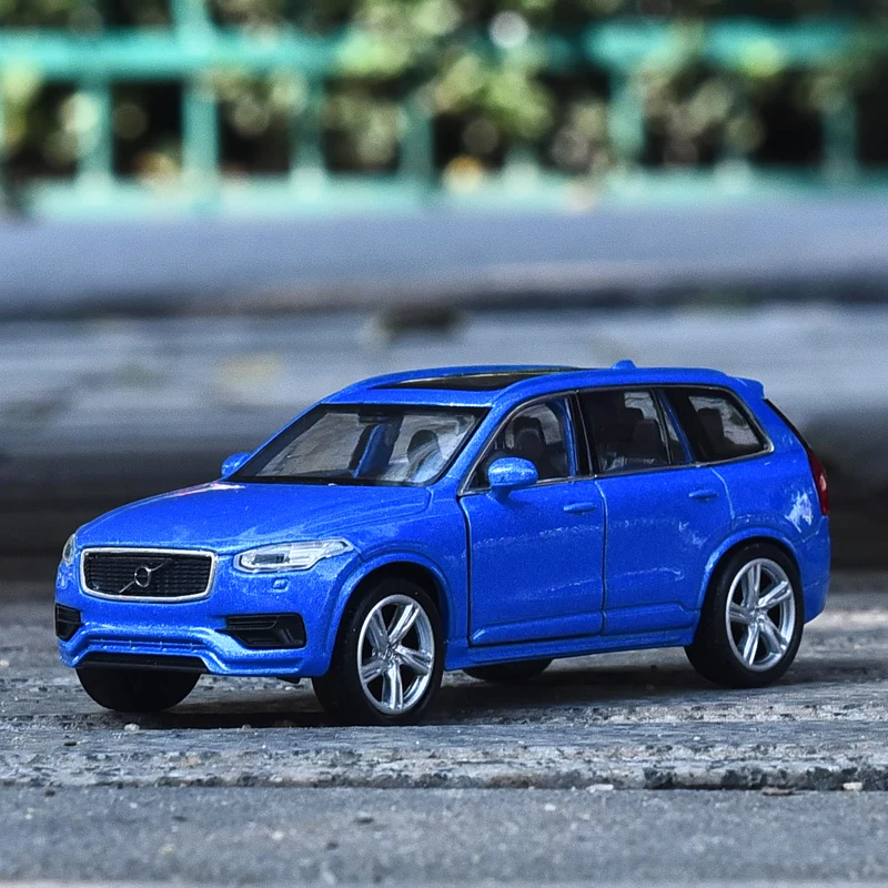 136 WELLY VOLVO XC90 (2)
